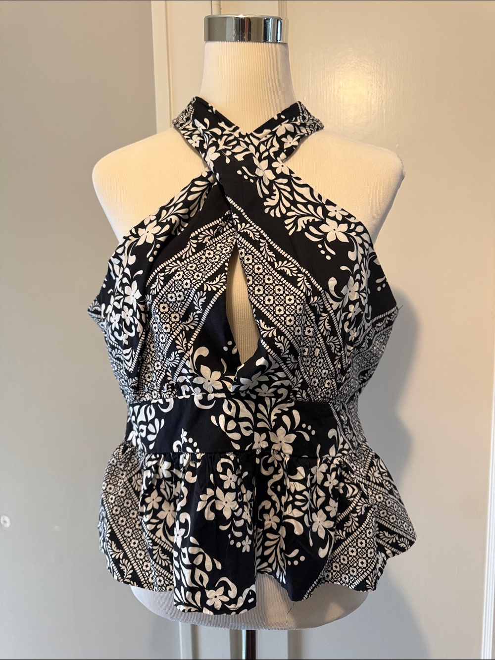 LOFT Black and White Cross-Halter Peplum Tank. Mediterranean print.
